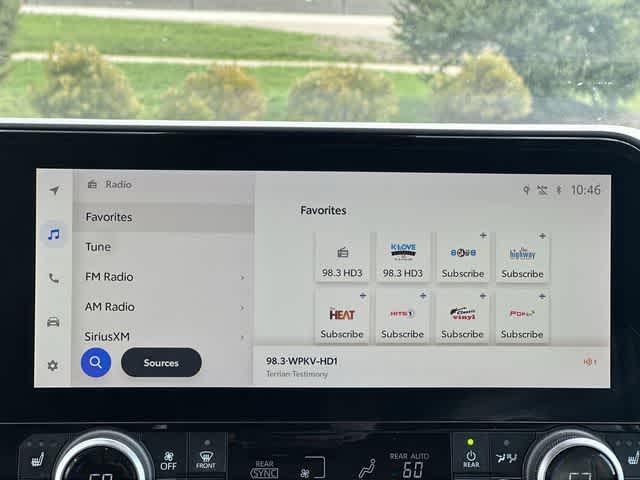 Thumbnail: 2023 Toyota Highlander - 12