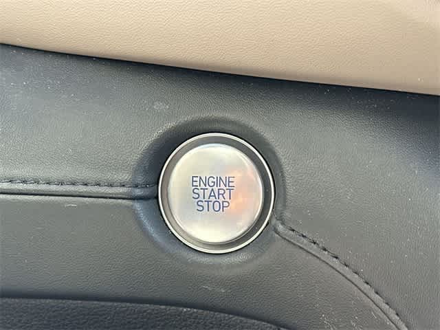 Thumbnail: 2023 Hyundai Santa Fe - 10