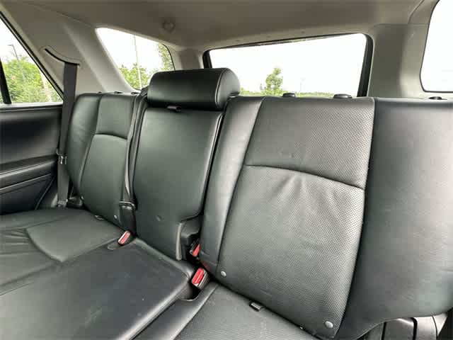 2016 Toyota 4Runner Limited 18
