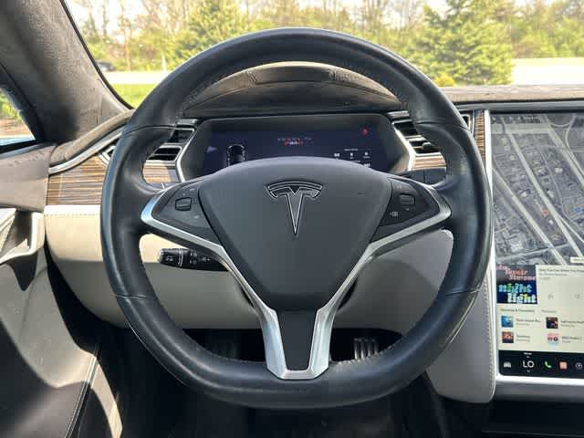 Thumbnail: 2015 Tesla Model S - 7