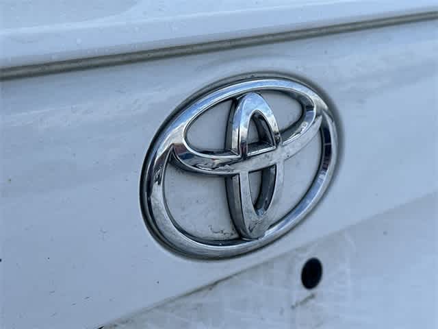 Thumbnail: 2021 Toyota RAV4 - 16