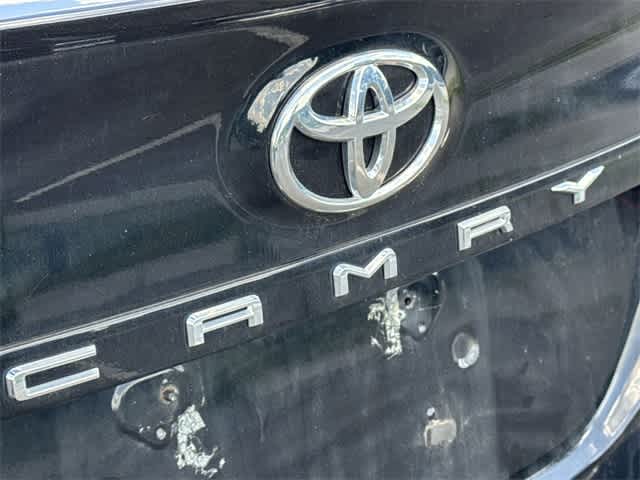 Thumbnail: 2021 Toyota Camry - 16