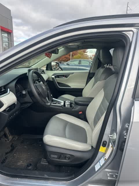 Thumbnail: 2022 Toyota RAV4 - 6