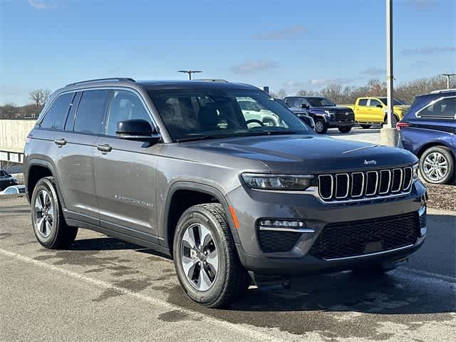 Thumbnail: 2022 Jeep Grand Cherokee - 23