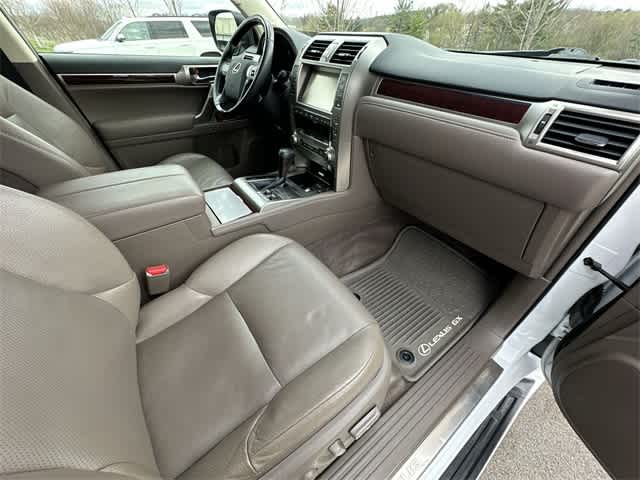 2019 Lexus GX 460 25