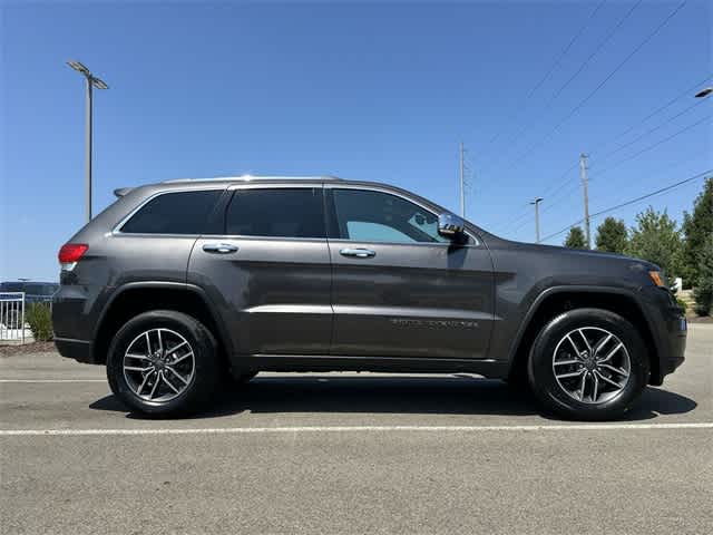 Thumbnail: 2019 Jeep Grand Cherokee - 3
