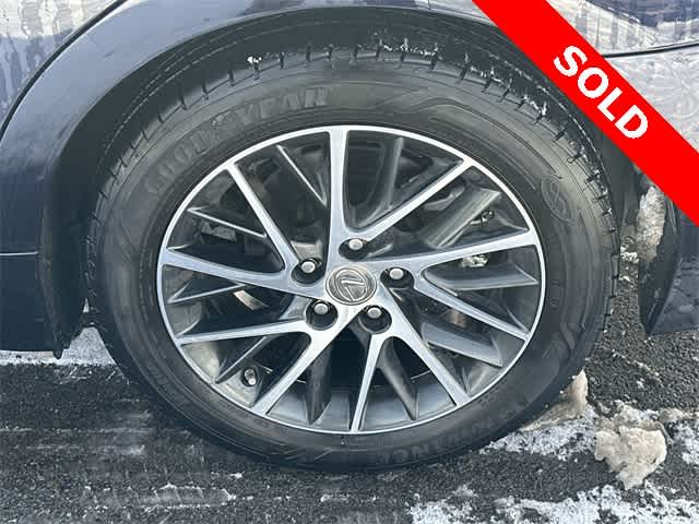 Thumbnail: 2017 Lexus ES - 5