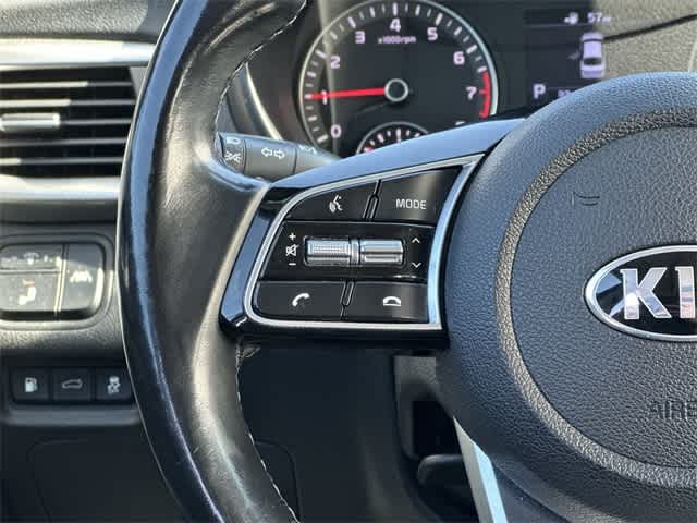 Thumbnail: 2020 Kia Optima - 9