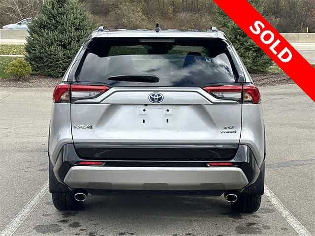 Thumbnail: 2022 Toyota RAV4 - 4