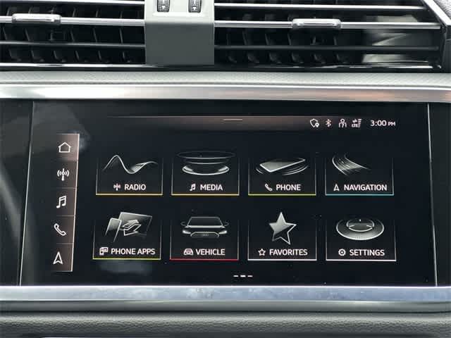 Thumbnail: 2022 Audi Q3 - 13