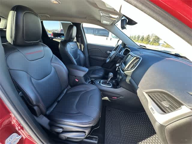 Thumbnail: 2014 Jeep Cherokee - 20