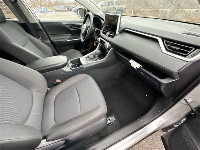 Thumbnail: 2025 Toyota RAV4 - 18