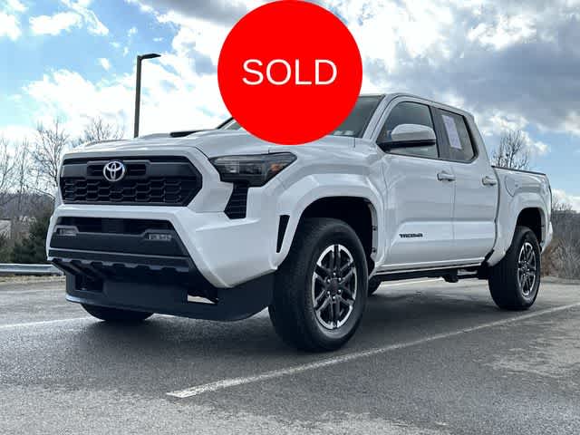 Thumbnail: 2024 Toyota Tacoma - 27