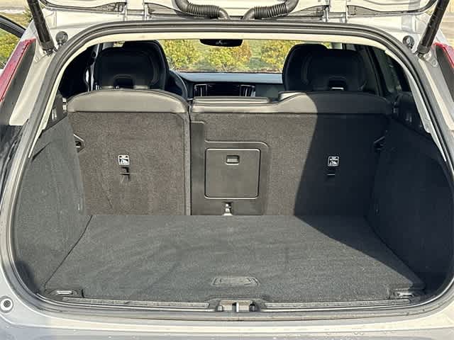 Thumbnail: 2025 Volvo S60 - 27