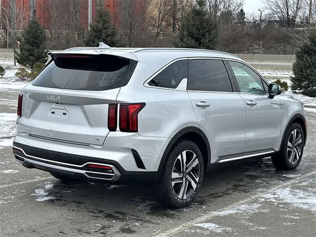 Thumbnail: 2023 Kia Sorento - 25
