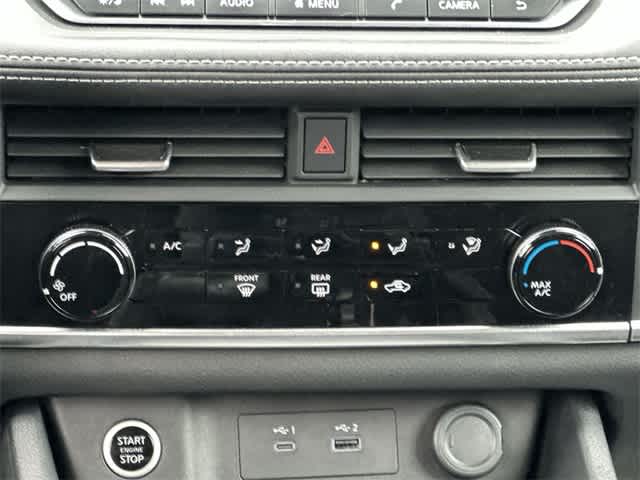 Thumbnail: 2023 Nissan Rogue - 13