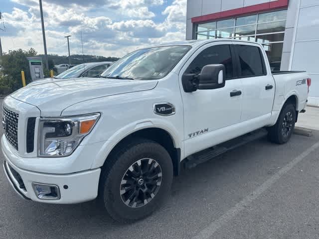 Thumbnail: 2017 Nissan Titan - 2