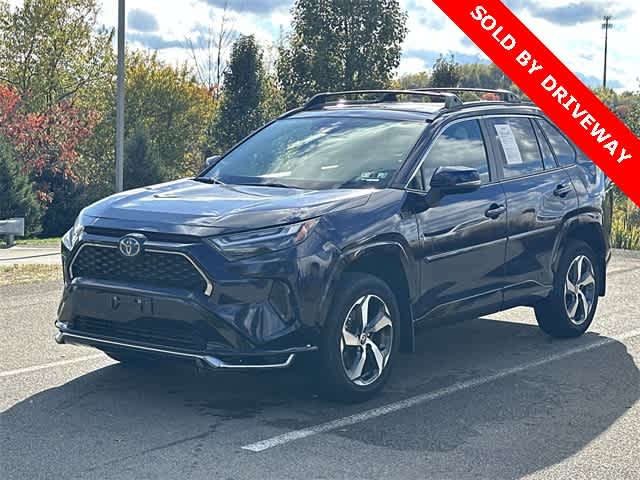 Thumbnail: 2022 Toyota RAV4 - 1