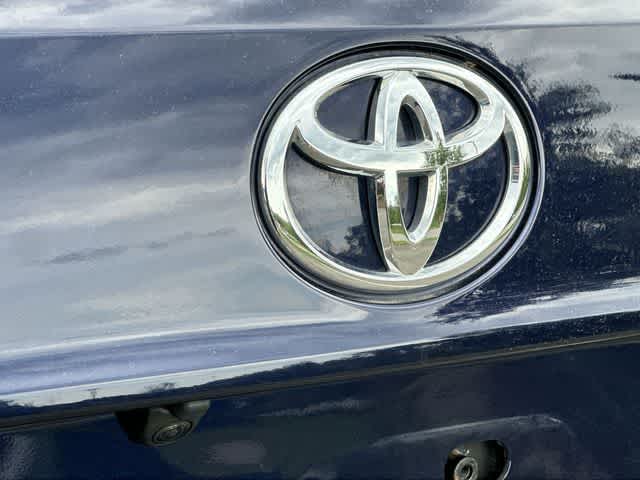 Thumbnail: 2022 Toyota Highlander - 30