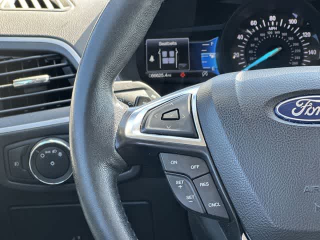 Thumbnail: 2022 Ford Edge - 8