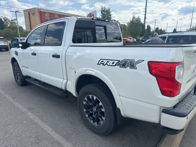 Thumbnail: 2017 Nissan Titan - 4