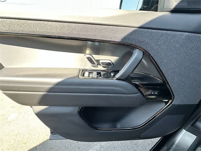 Thumbnail: 2024 Land Rover Range Rover Sport - 19