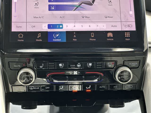 Thumbnail: 2021 Jeep Grand Cherokee L - 17