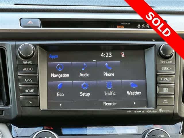 Thumbnail: 2018 Toyota RAV4 - 14