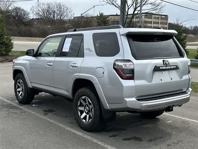 Thumbnail: 2021 Toyota 4Runner - 21