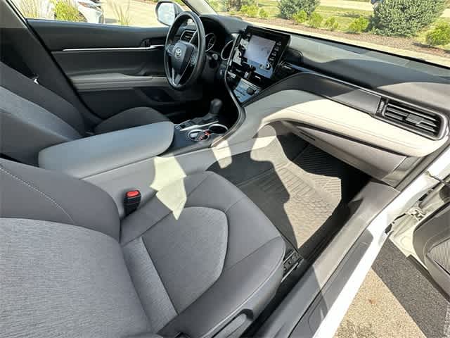 Thumbnail: 2023 Toyota Camry - 20