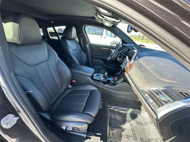 Thumbnail: 2023 BMW X4 - 23