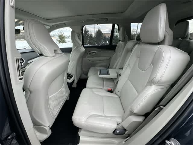 Thumbnail: 2025 Volvo XC90 - 19