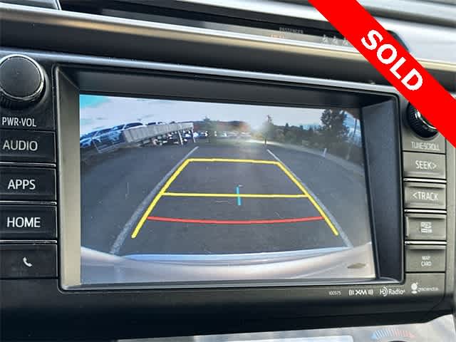 Thumbnail: 2018 Toyota RAV4 - 15