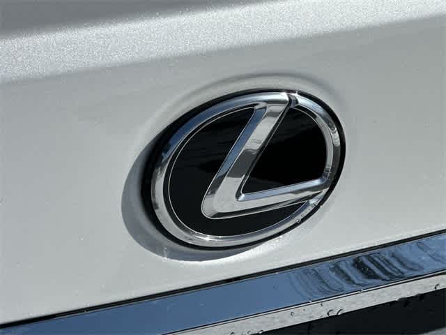 Thumbnail: 2024 Lexus ES - 18