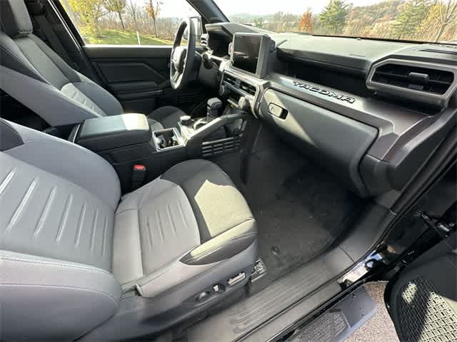 Thumbnail: 2025 Toyota Tacoma - 18