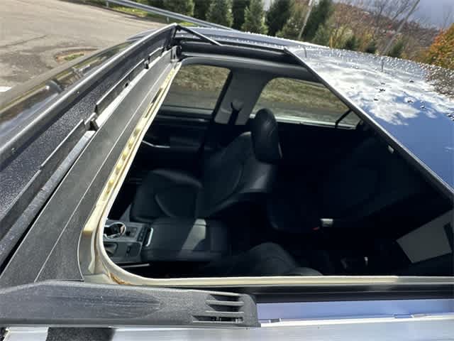 Thumbnail: 2022 Toyota Highlander - 6