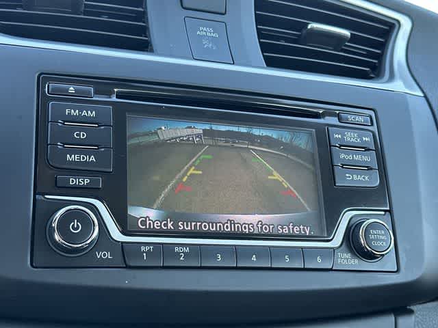 Thumbnail: 2018 Nissan Sentra - 11