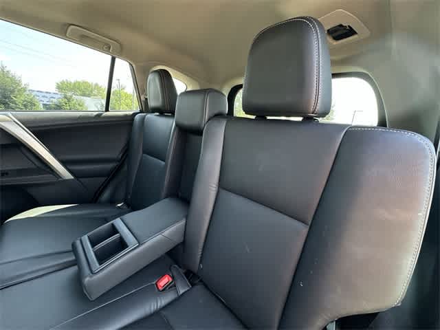 Thumbnail: 2014 Toyota RAV4 - 17