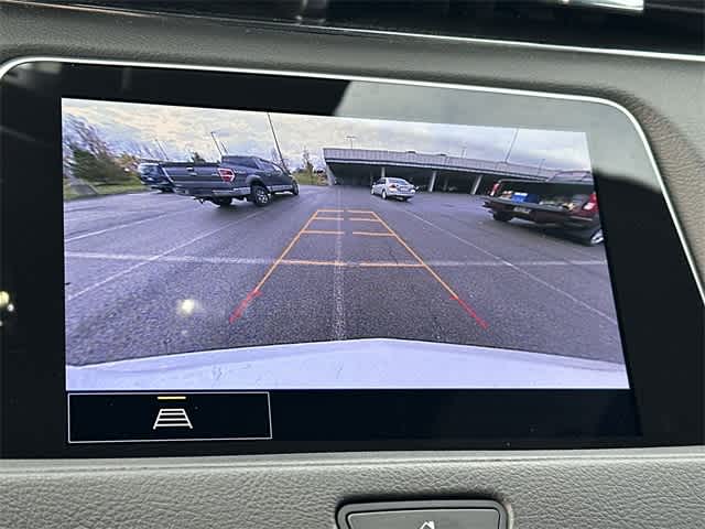 Thumbnail: 2023 Cadillac XT4 - 14