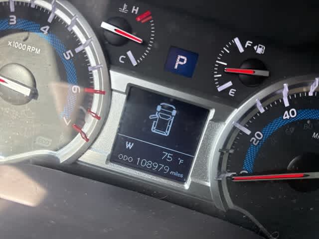 Thumbnail: 2014 Toyota 4Runner - 11