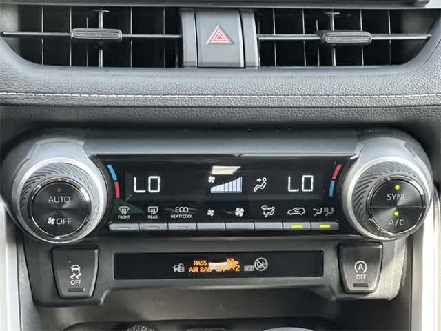 Thumbnail: 2023 Toyota RAV4 - 14