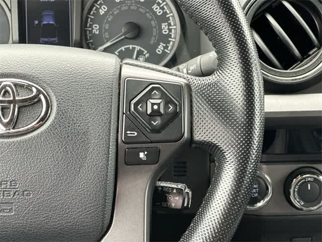 2016 Toyota Tacoma TRD Off-Road 9