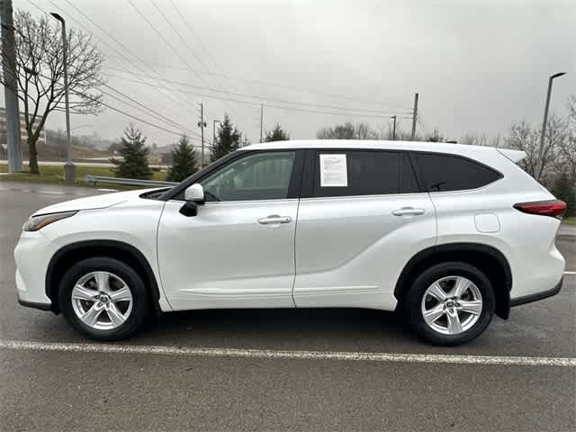 Thumbnail: 2023 Toyota Highlander - 2