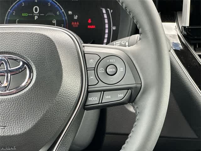 Thumbnail: 2025 Toyota Corolla - 10