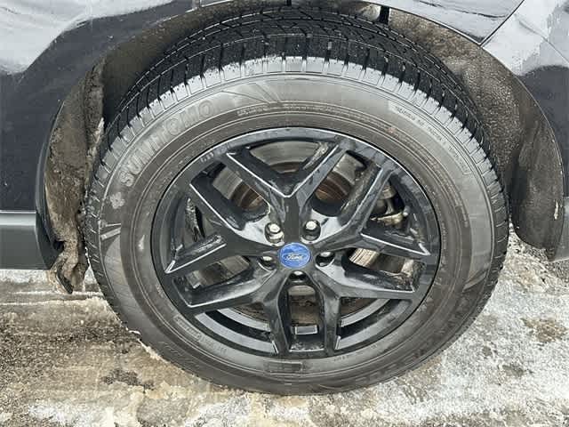 Thumbnail: 2022 Ford Edge - 5