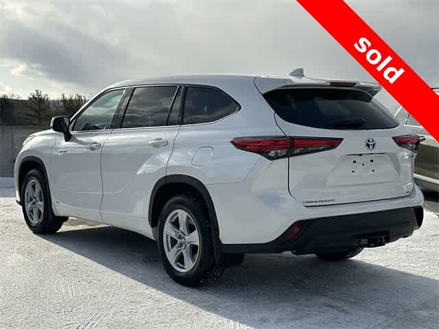 Thumbnail: 2021 Toyota Highlander - 32