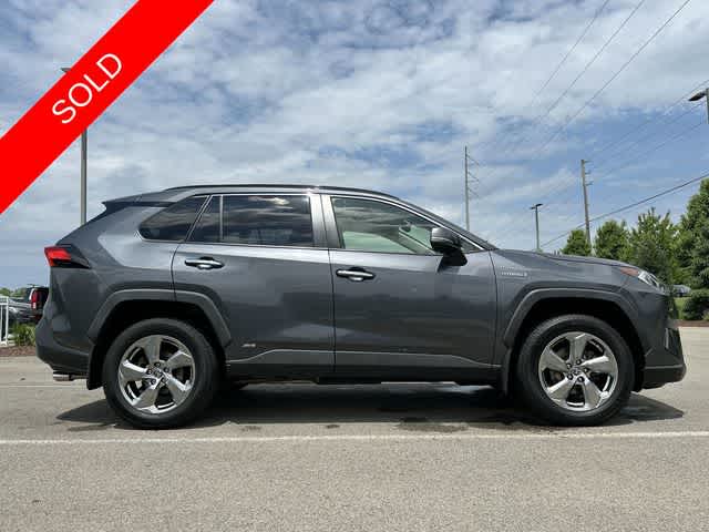 Thumbnail: 2020 Toyota RAV4 - 3