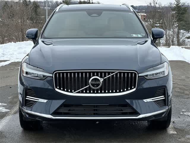 Thumbnail: 2023 Volvo XC60 - 32