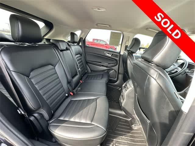 Thumbnail: 2022 Ford Edge - 21