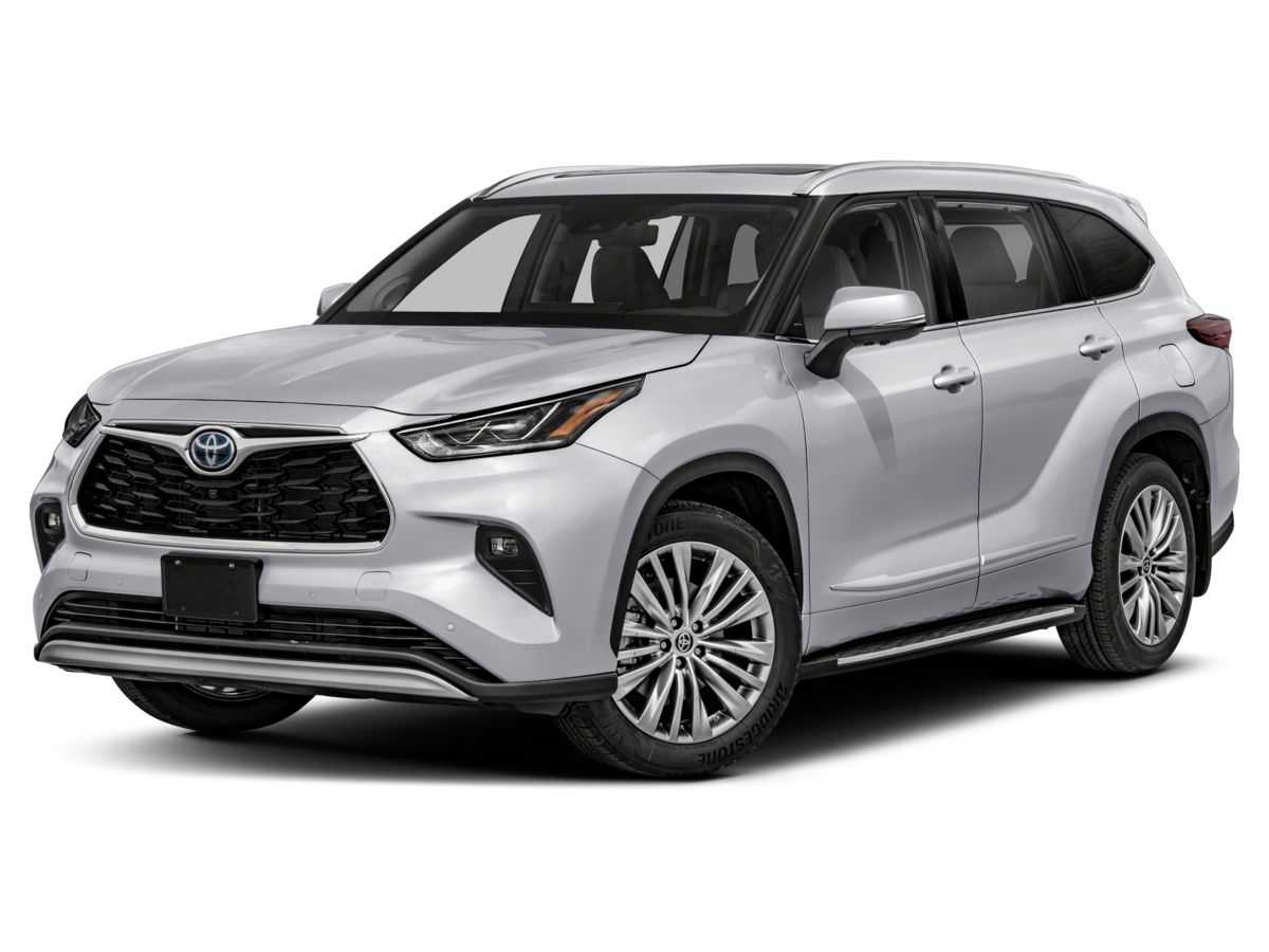 2026 Toyota Highlander Platinum's photo